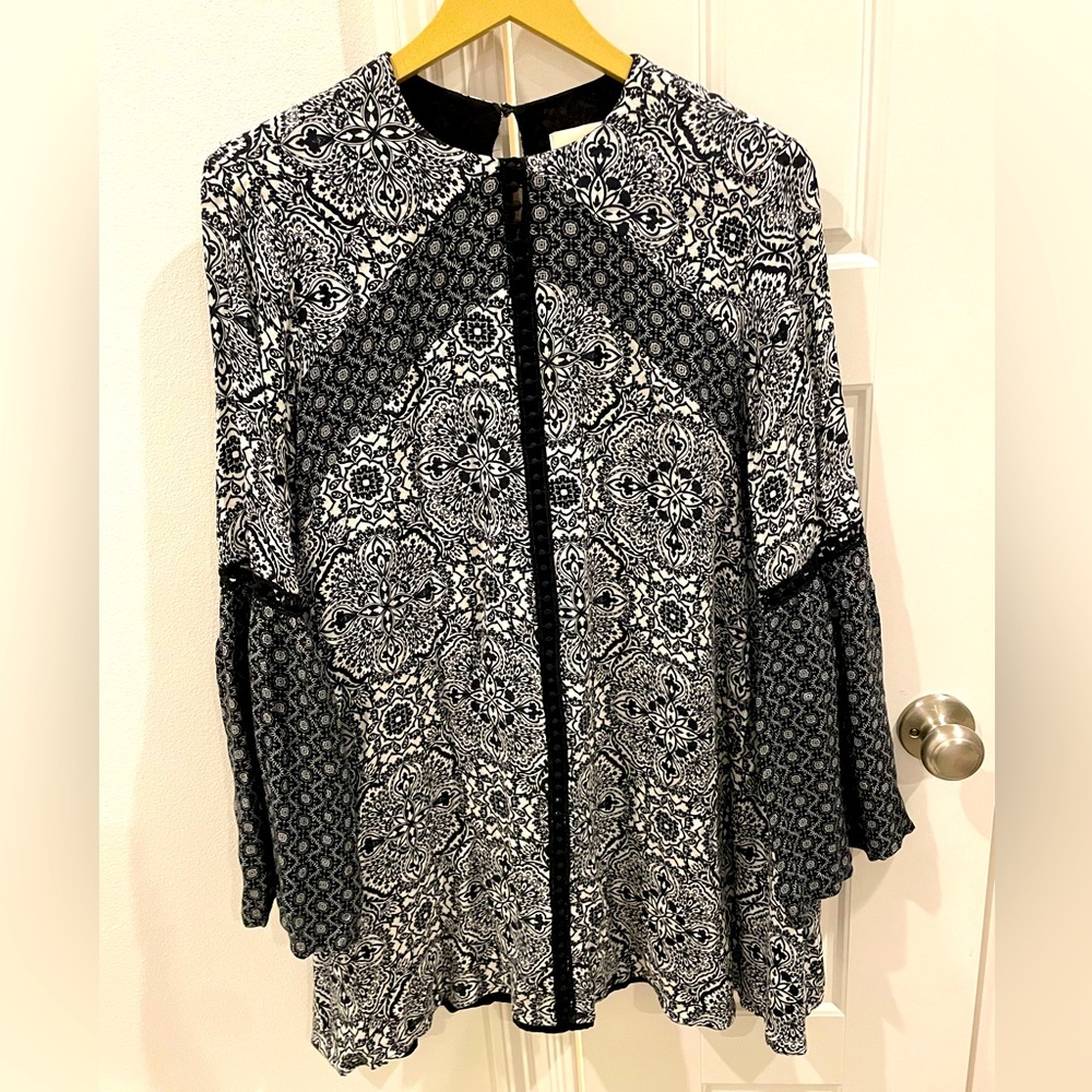 TJD BLACK AND WHITE DRESS XS